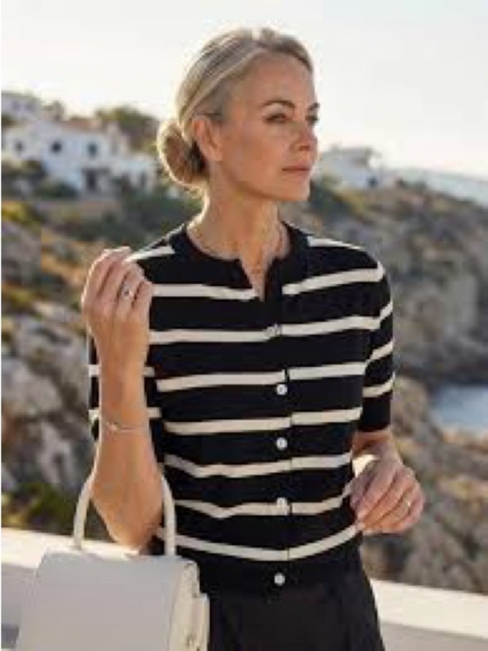 Striped Navy and White Short-Sleeve Knit Cardigan Size Large NEW
